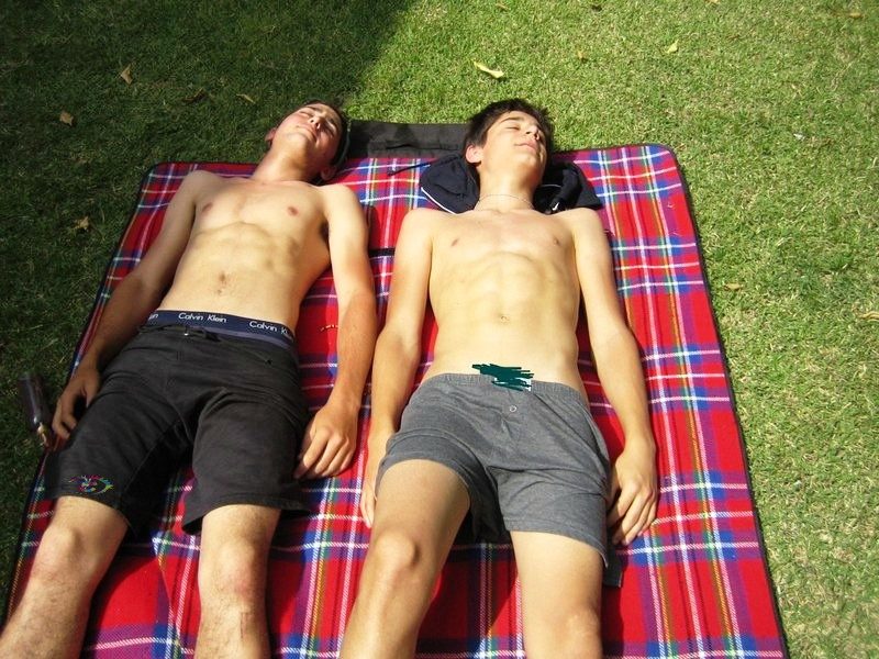 sext cute buff hung beautiful gorgeous boys