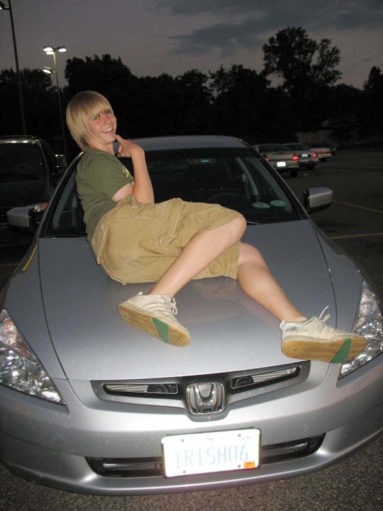 hood_ornament