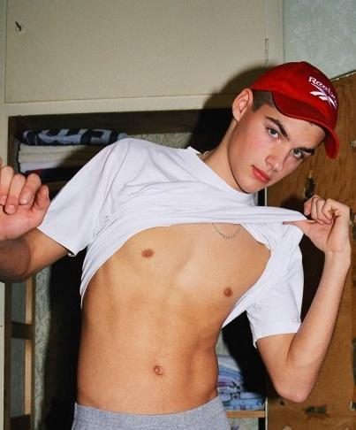 Cute Guys and Hotness