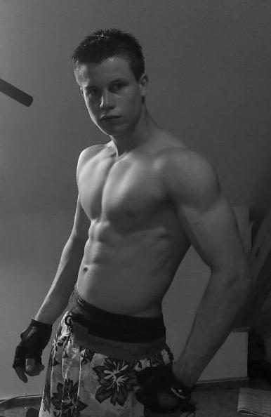 Sexy Muscle Guy