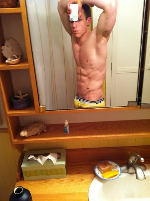 tumblr m53slcBfoF1r26e13o1 500