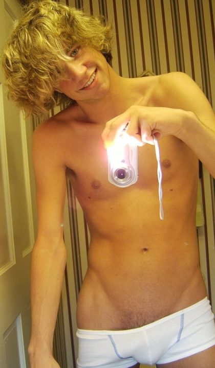 cute sexy young gorgeous beautiful buff hung boys