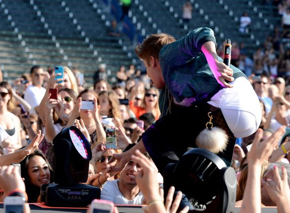 justin bieber 5 13 12 04