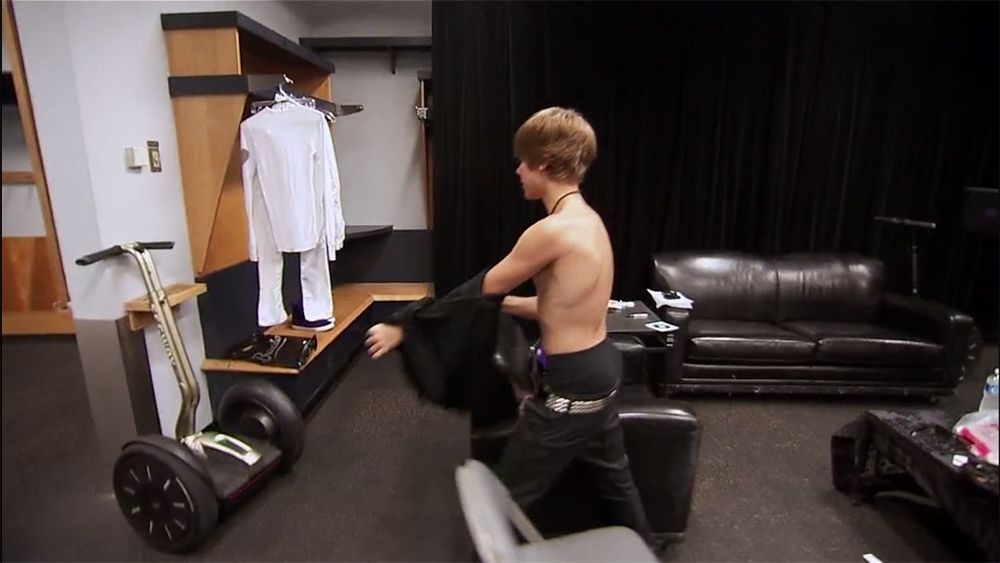 justin bieber Nsn screencap 07.png