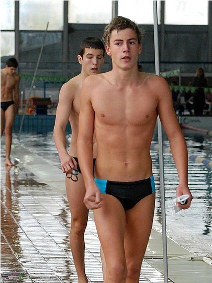 Hot Speedos Guys
