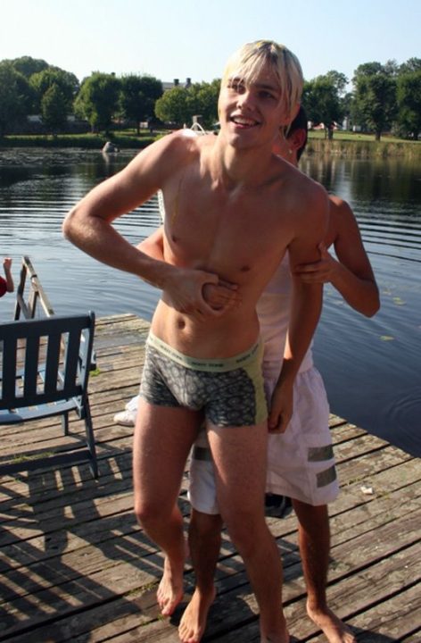 Gorgeous Guys in Speedos