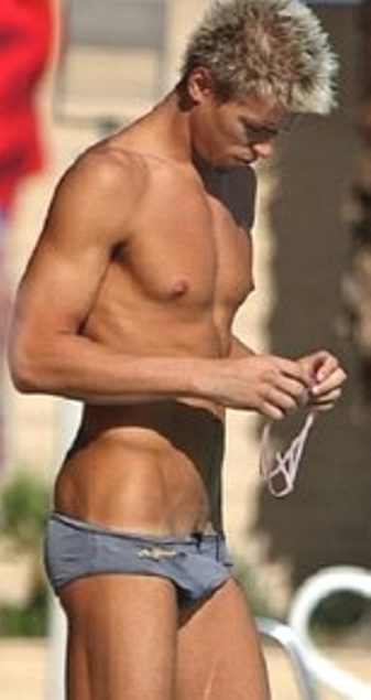 somanyhotguys06_1_