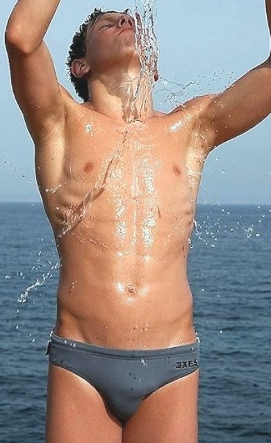 drinking and bulging