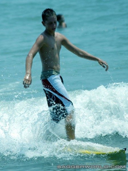 Surfing sag 2