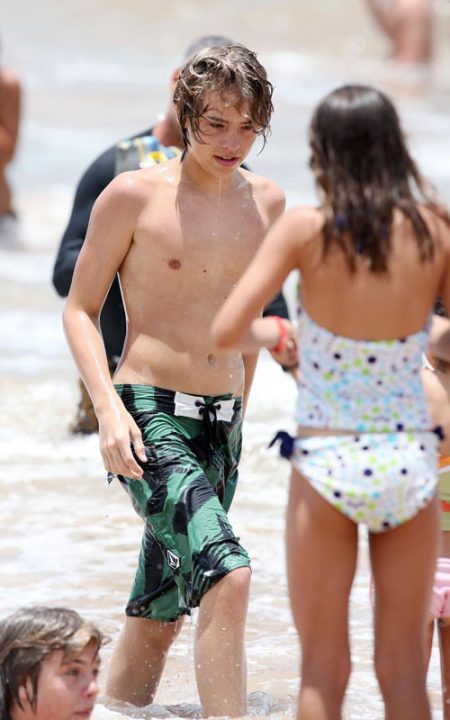 shirtless Sprouse