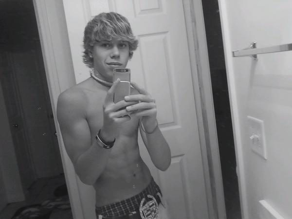 Hot Boardshorts Guys
