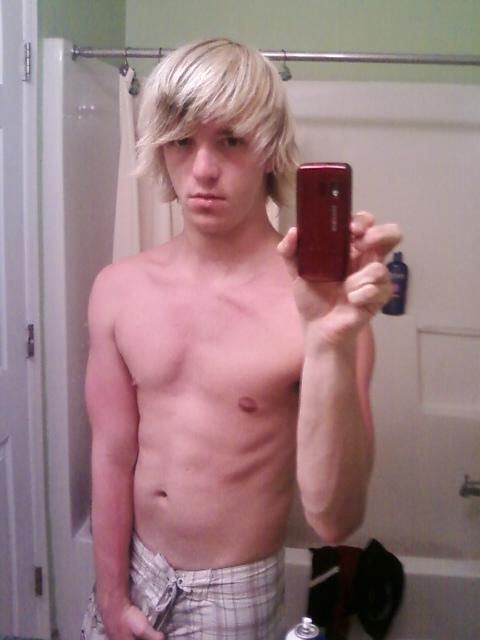 Cute Guys and Hotness