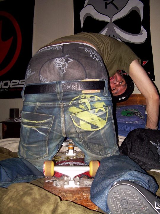 show ass