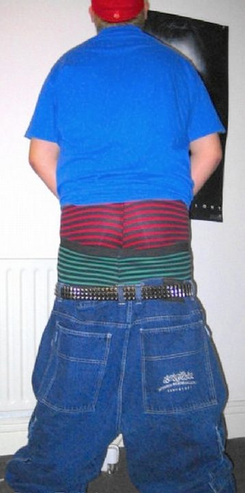 sorta big guy - good saggin