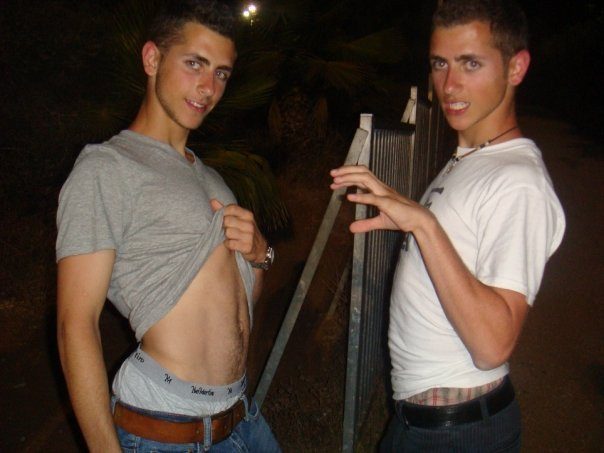 muscleboys