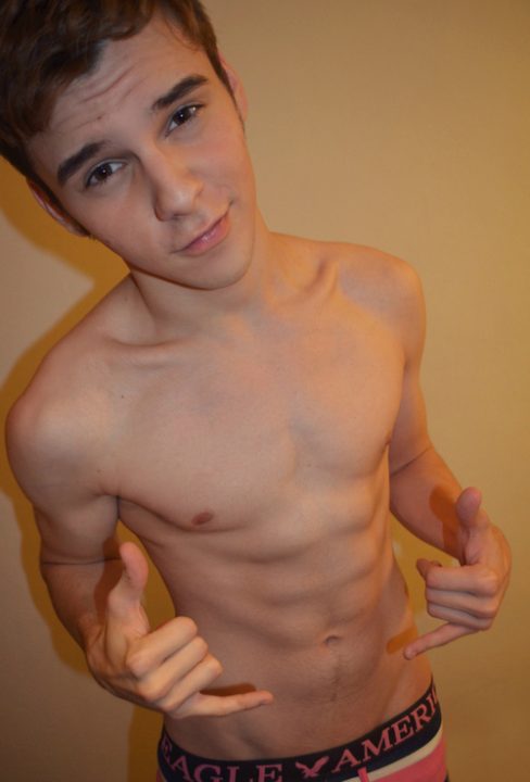 tumblr m85vbbZhzu1qgzh68o1 500