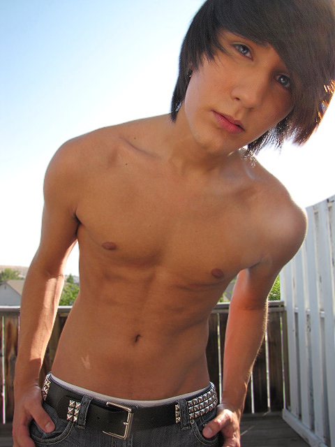 hot boys found online