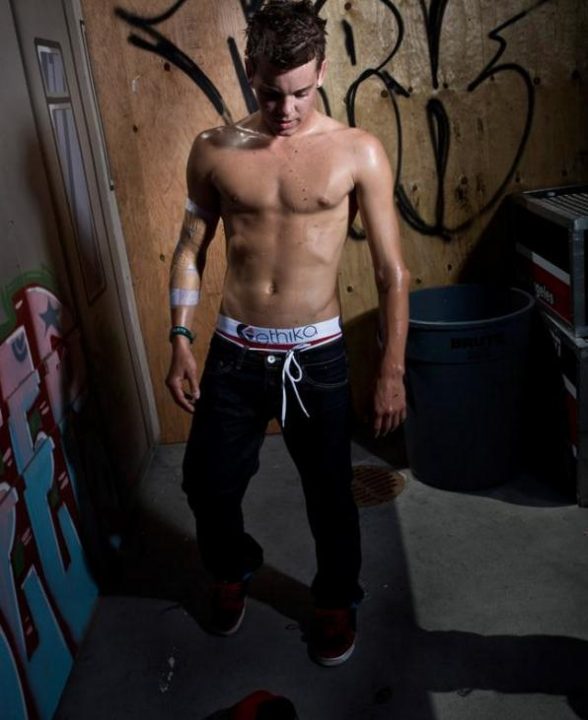 ryan_sheckler_1244926530_1_