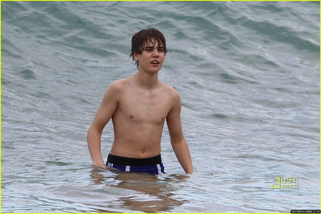 justinbieber_1272137026_1_