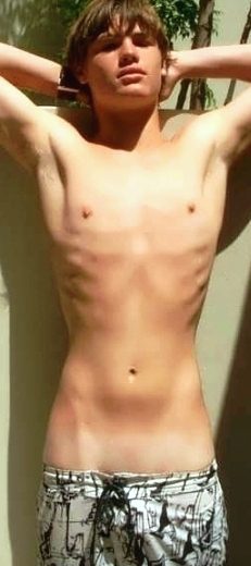shaved pubis 3