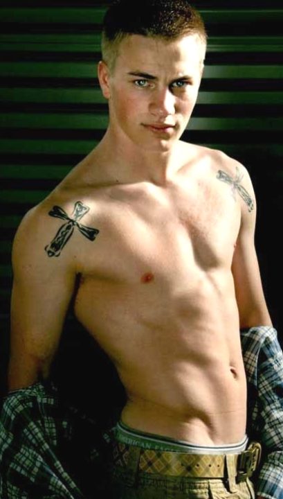 sh_tattooed