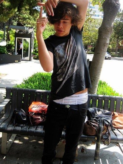 Harry Styles white boxerbriefs Sag