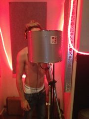 Niall from 1D in the studio ...