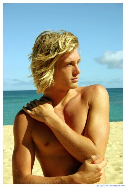 cute sexy young gorgeous beautiful buff hung boys