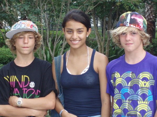 2769598-boys-with-mmmm-some-brazillian-in-orlando-0_1_