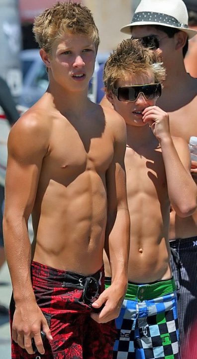 blonde_abs3