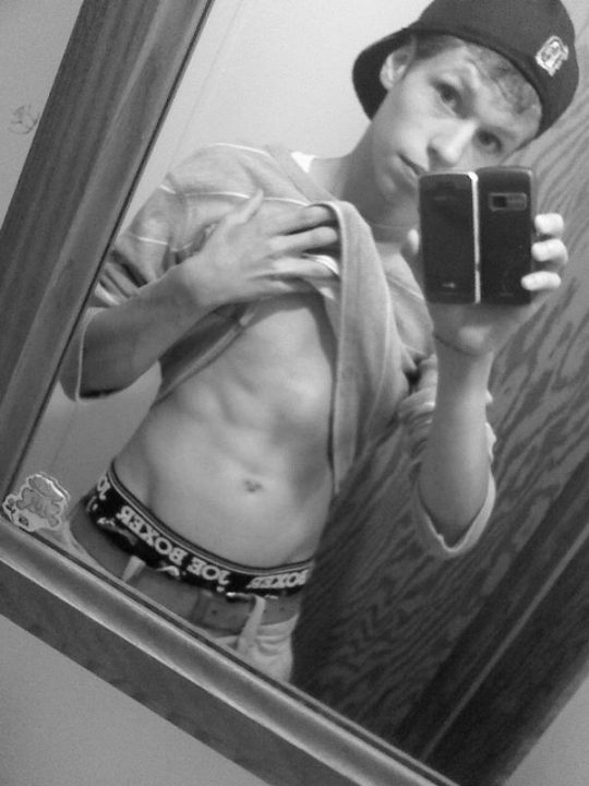 Cute Guys and Hotness