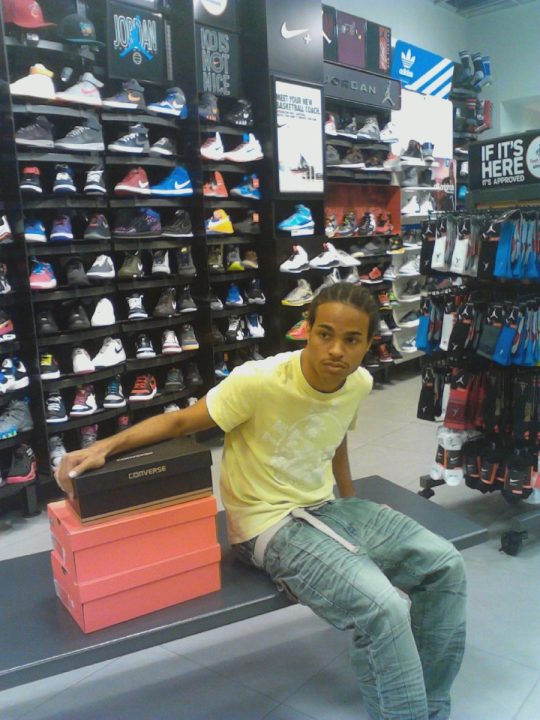 Sagging With Nike and Converse Kicks In FootLocker