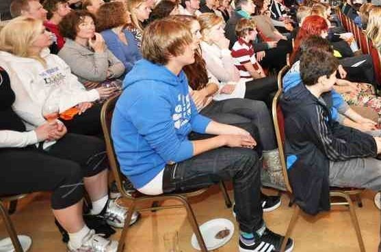Sitting sagger