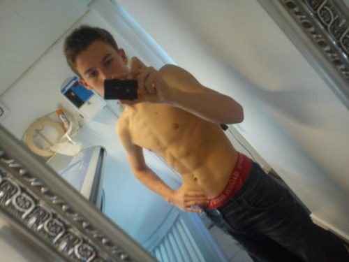tumblr n5hd25TO0T1t3jhbco1 500