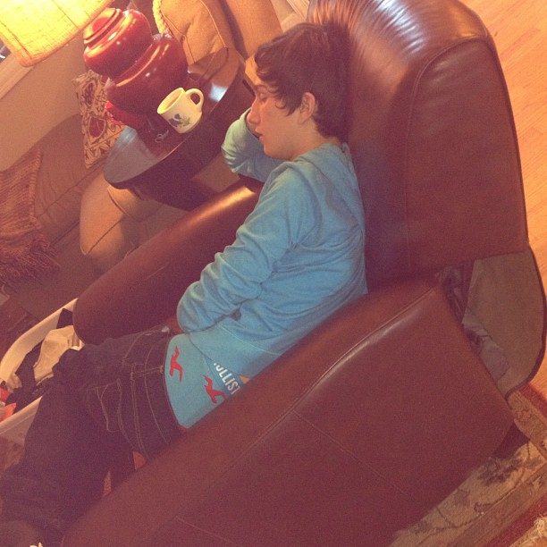 sleepy sagger