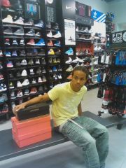 Sagging With Nike and Converse Kicks In FootLocker