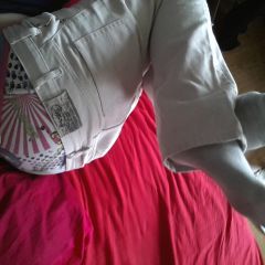 Sagging on bed