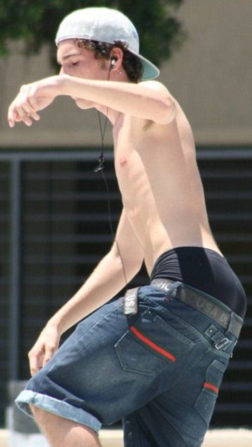Hot skater