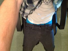 Just got back from college and just realised how low i was sagging! maybe i should have pulled them up a bit?