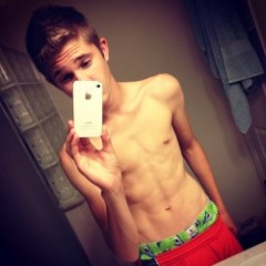 tumblr mnxm4rhDJZ1s4wui9o1 250