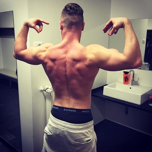 elmanu_0202 12479441_1099685860051472_199556448_n.jpg