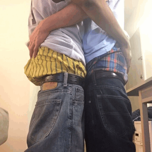 Posted February 20, 2018. saggers with yellow boxers 3. 6. Straight Sagging...