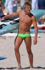 cute sexy young gorgeous beautiful buff hung boys