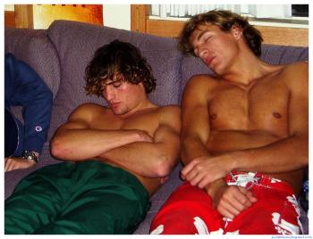 sext cute buff hung beautiful gorgeous boys