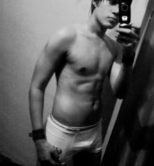 cute sexy young gorgeous beautiful buff hung boys