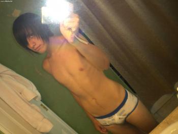 cute sexy young gorgeous beautiful buff hung boys