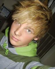 Cute Guys and Hotness