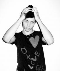 love_bw_somanyboys_net