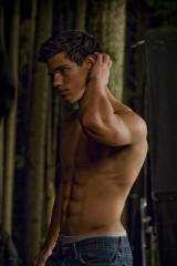taylor_lautner_1253576127