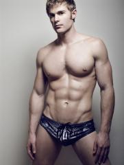 Bois in Briefs